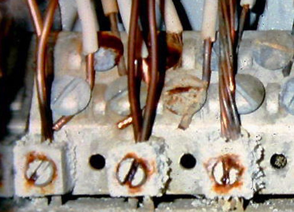 Rv electrical wiring - corroded earth returns